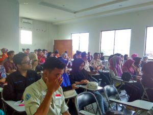 Suasana para peserta peserta diskusi interaktif yang diadakan oleh BEM STIKP